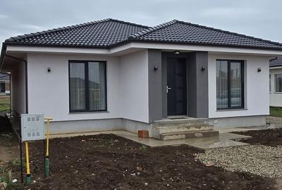 Casă cu 4 camere în Sântandrei - 15