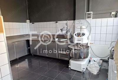 Spațiu comercial, de 160 mp, în Central