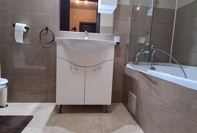 City Park Mall - Bloc nou - ap 2 cam , vedere superba - 11