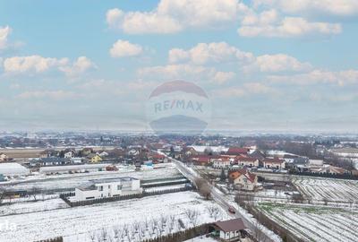Spațiu comercial, de 895.8 mp, în Central
