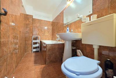 Apartament cu 3 camere decomandat în Centrul Civic - 2