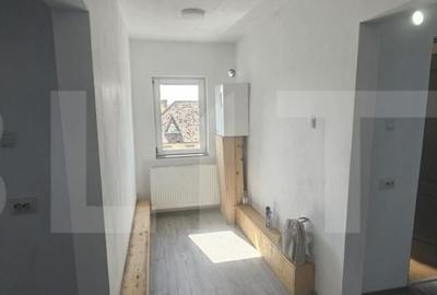 Apartament spa?ios, 3 camere, 88 mp, complet renovat Sf - 4