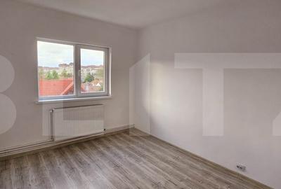 Apartament de vanzare, cu 3 camere, 73 mp, renovat complet, zona centrala - 3