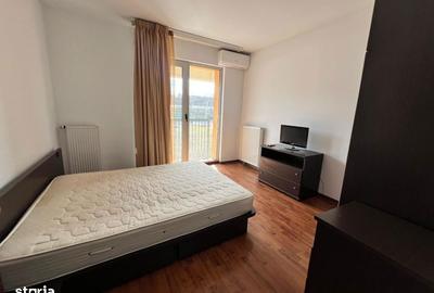 Apartament cu 3 camere, mobilat în Politehnica