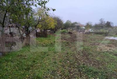 Teren de 3000 mp, în Central - 4