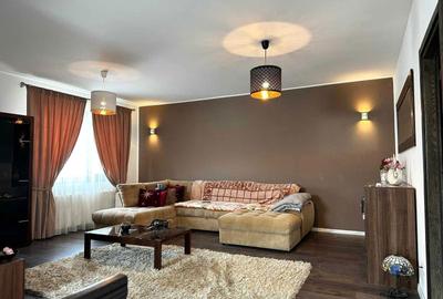 Casă cu 4 camere în Central - 2