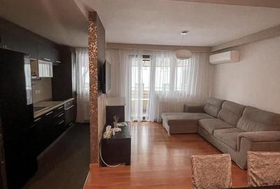 Apartament cu 3 camere semidecomandat în Andrei Mureșanu
