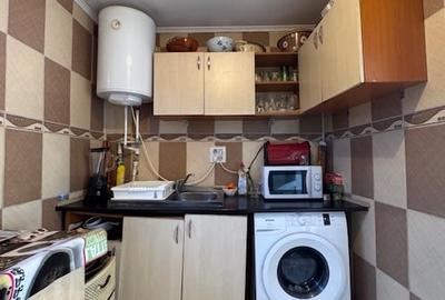 Casă cu 4 camere cu Teren 388 Mp în Palazu Mare - 8