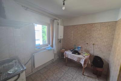 Apartament cu 3 camere decomandat în Central - 12