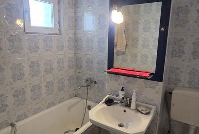 Apartament cu 3 camere semidecomandat în Central - 2