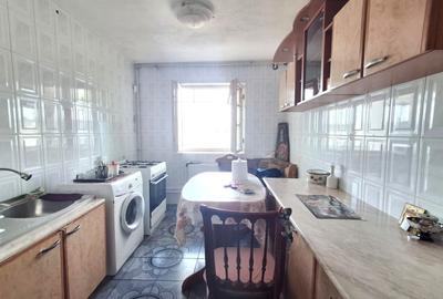 Apartament cu 3 camere decomandat, mobilat în Dristor - 8