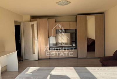 Apartament la etaj intermediar, centrala proprie, Mircea cel Batran - 2