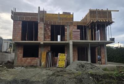 Casa moderna cu piscina suspendata, vedere panoramica in Cisnadioara. - 5