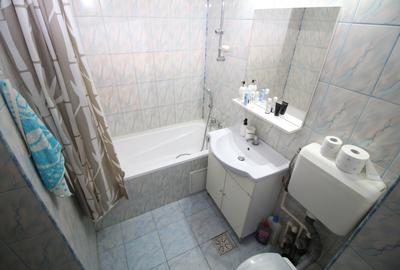 Apartament cu 2 camere decomandat, mobilat în Berceni - 11