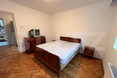 Apartament 4 camere, semidecomandat, 95mp, zona P-ta Flora - 1