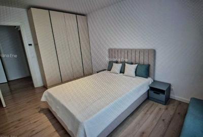 Apartament cu 3 camere semidecomandat în Central - 3