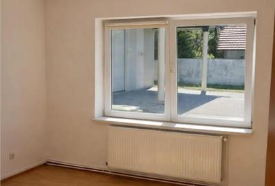 Spațiu comercial, de 2,400 mp, în Prejmer - 2