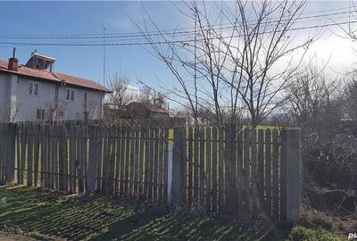 Teren de 3800 mp, în Plopșoru - 5