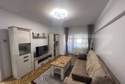 Apartament de inchiriat, cu 2 camere, 54 mp, zona ultracentr - 1
