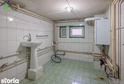 Casă cu 5 camere cu Canalizare în Giurgiului - 6
