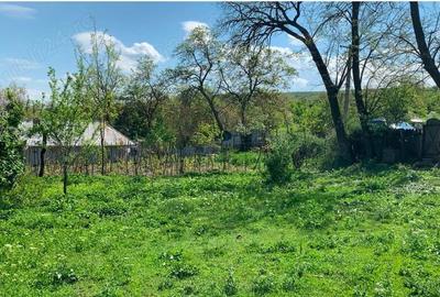 Casă cu 4 camere în Huși - 2