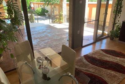 Casă cu 4 camere în Slătioara - 8