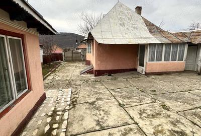 Casă cu 3 camere în Helegiu - 8