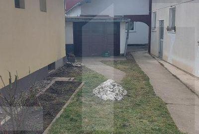 Casă cu 3 camere cu Teren 539 Mp în Central