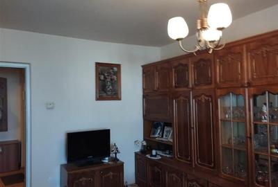 3  camere decomandate centru - 3