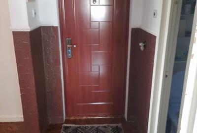 Apartament cu 3 camere decomandat în Central - 2