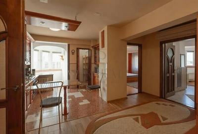 S.BARNIUTIU | 3 CAM | DECOMANDAT | 2 BAI | 2 BALCOANE | LIFT | ETJ.INTERMEDIAR - 3