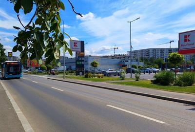 Teren intravilan 4930 mp,ideal constructii rezidentiale,Bd.Metalurgiei - 8