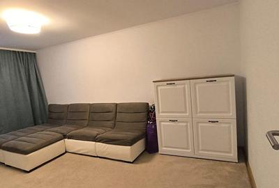 Apartament cu 3 camere decomandat în Nicolina - 2