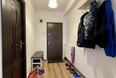 Apartament cu 3 camere, 2 bai ?i parcare cu CF in spate la Vivo - 3