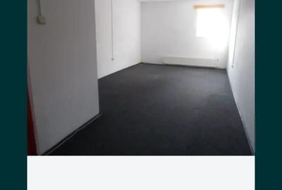 Inchiriez spatiu - 2