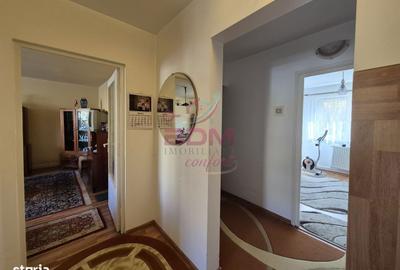 Apartament cu 4 camere decomandat în Central - 7