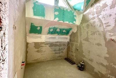 Casă cu 4 camere cu Teren 800 Mp în Gilău - 10