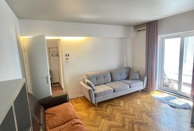 Apartament cu 2 camere semidecomandat, mobilat în Cișmigiu