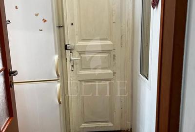 Garsonieră semidecomandată în Central