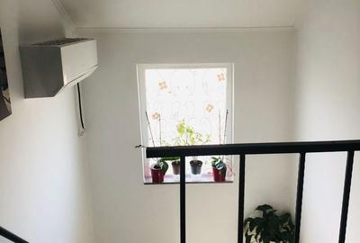 Casă cu 4 camere în Central - 6