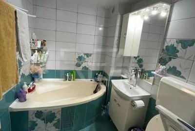 Casa 4 camere Sector 5 - 12