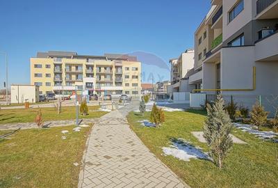 Apartament cu 2 camere decomandat, mobilat în Florilor - 25