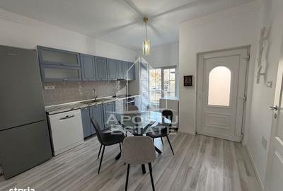 Casă cu 4 camere cu Teren 300 Mp în Central - 2