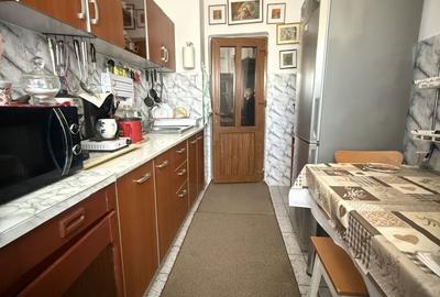 Apartament cu 2 camere decomandat în Far - 19