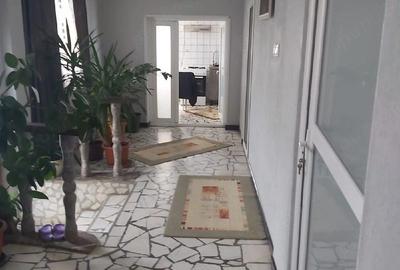 Casă cu 8 camere cu Teren 1500 Mp în Palanca - 8
