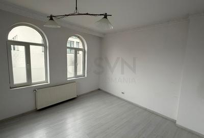 Casă individuală cu 9 camere cu Canalizare în Eminescu - 8