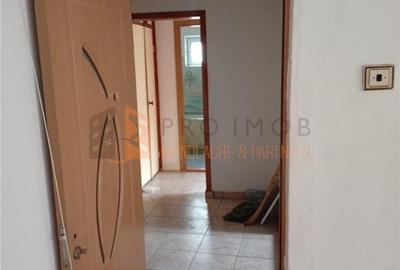 Apartament cu 2 camere decomandat în Broșteni - 6