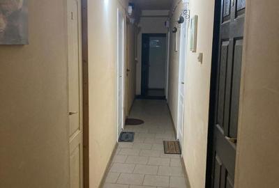 Spațiu comercial, de 14 mp, în Central - 3
