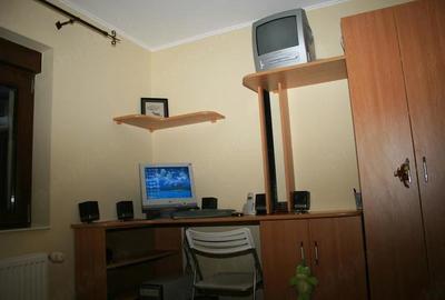 Apartament cu 3 camere decomandat, mobilat în Tomis III - 5