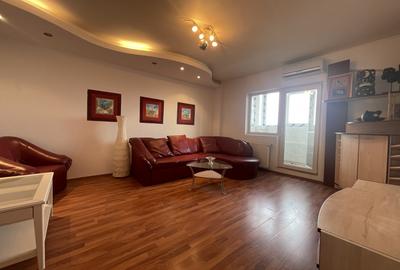 Apartament cu 3 camere decomandat, mobilat în Doamna Ghica